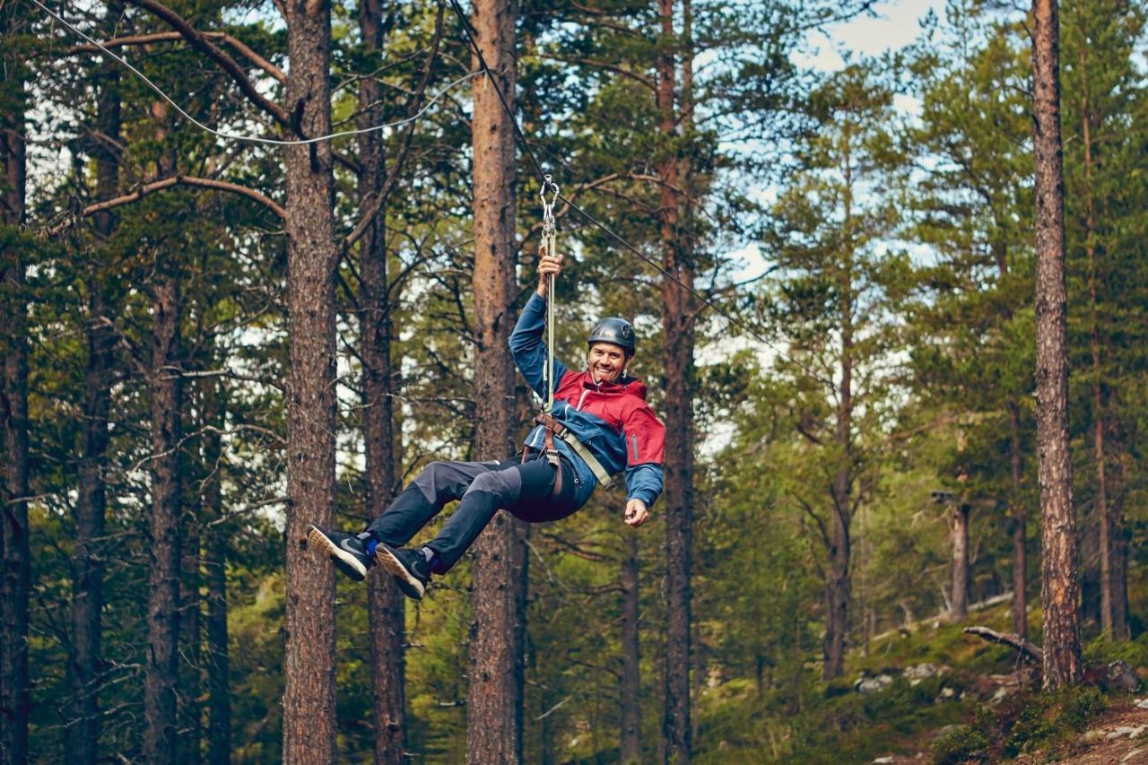 ホテル Brimi Fjellstugu Tessand エクステリア 写真